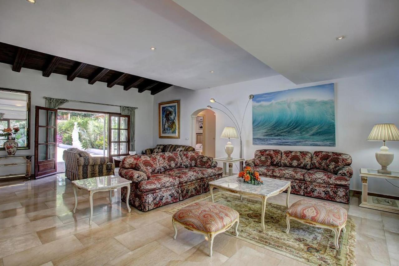 Exclusive Villa Las Palmeras Puerto Banus With Heated Private Swimming Pool, Marbella, Spain Exteriér fotografie