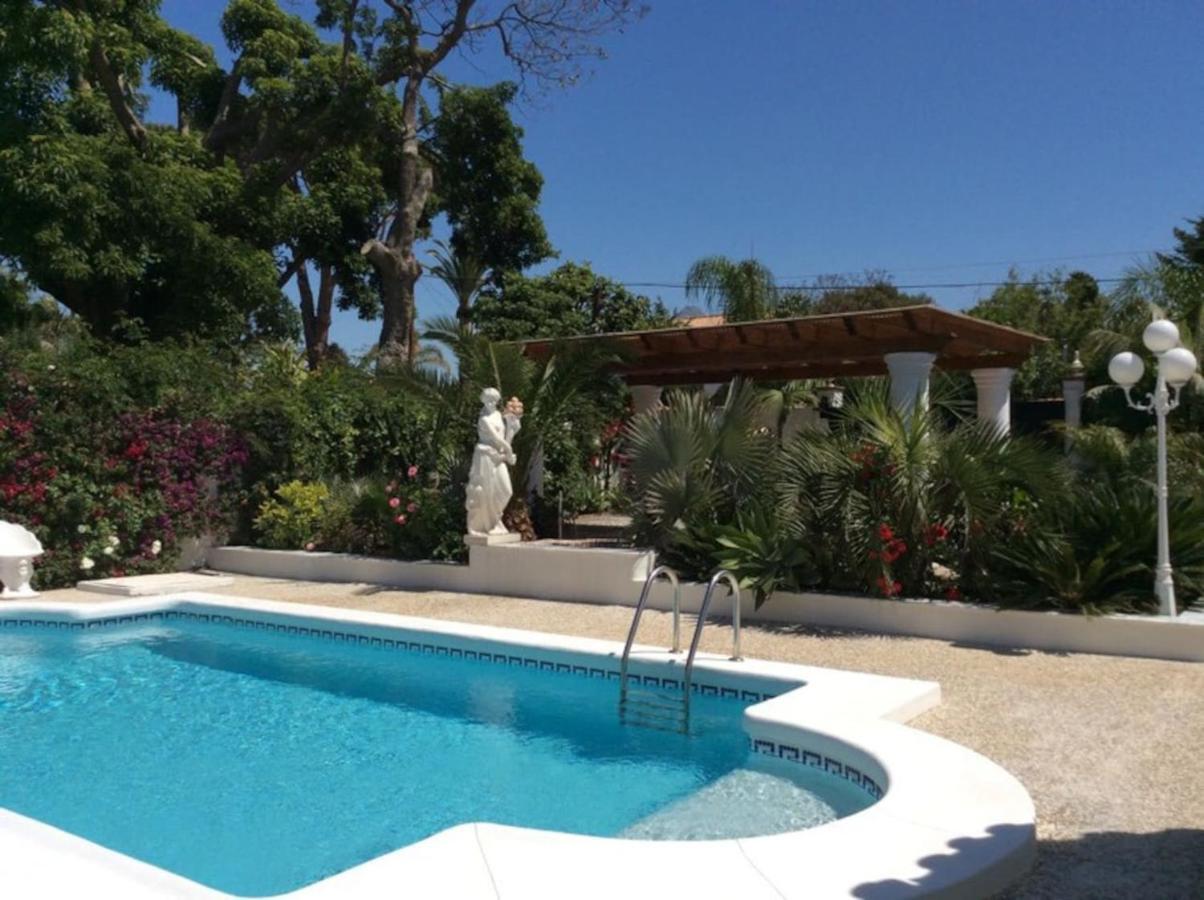 Exclusive Villa Las Palmeras Puerto Banus With Heated Private Swimming Pool, Marbella, Spain Exteriér fotografie