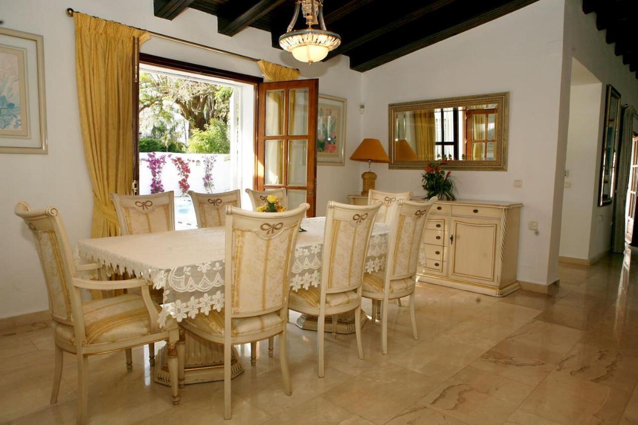 Exclusive Villa Las Palmeras Puerto Banus With Heated Private Swimming Pool, Marbella, Spain Exteriér fotografie